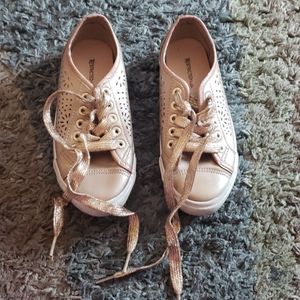 Girl sneakers